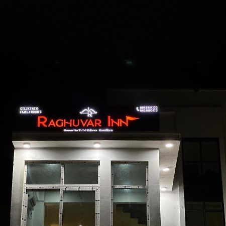 Raghuvar Inn Ayodhya Eksteriør billede